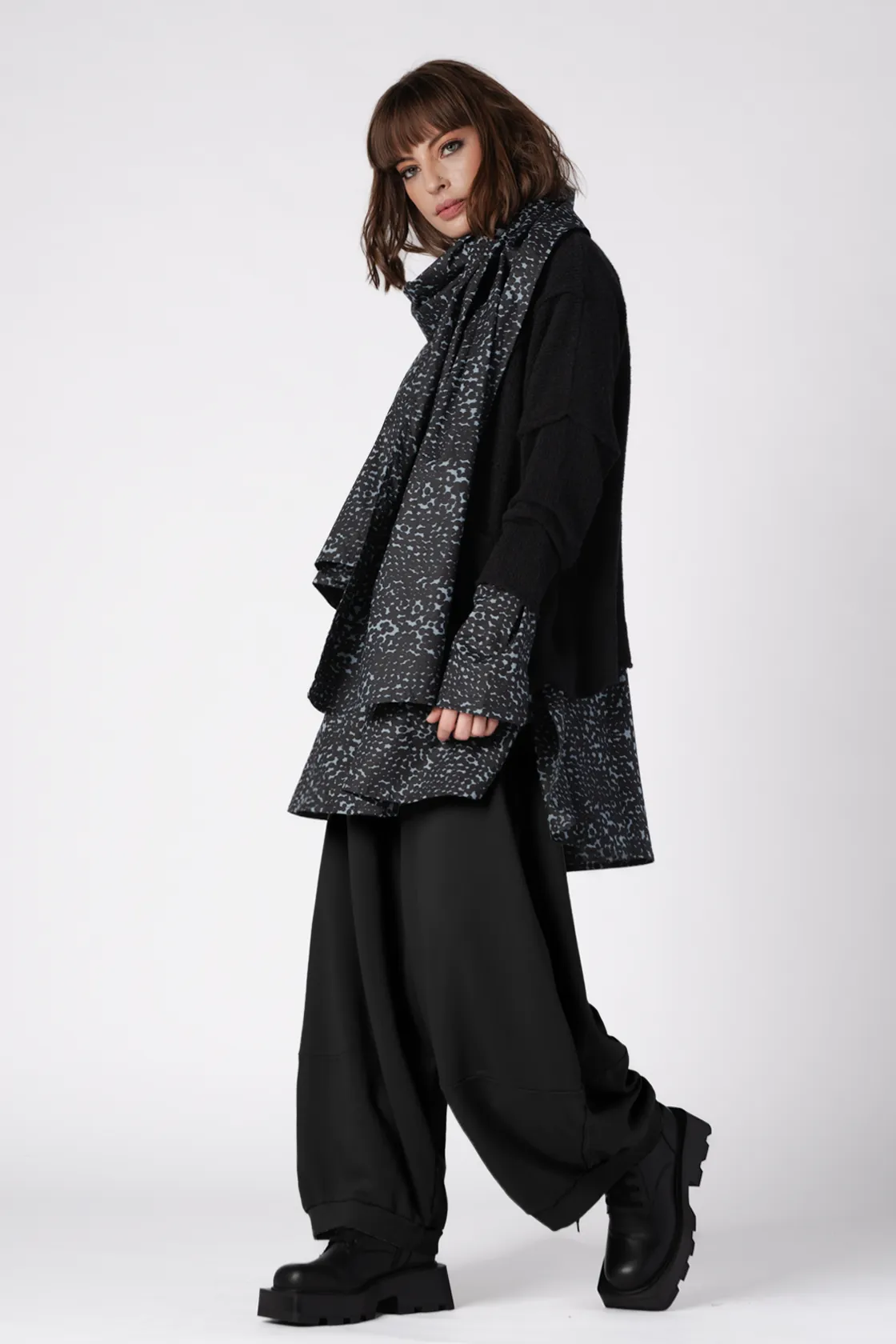 GRIZAS Cecilia Sweater in Black