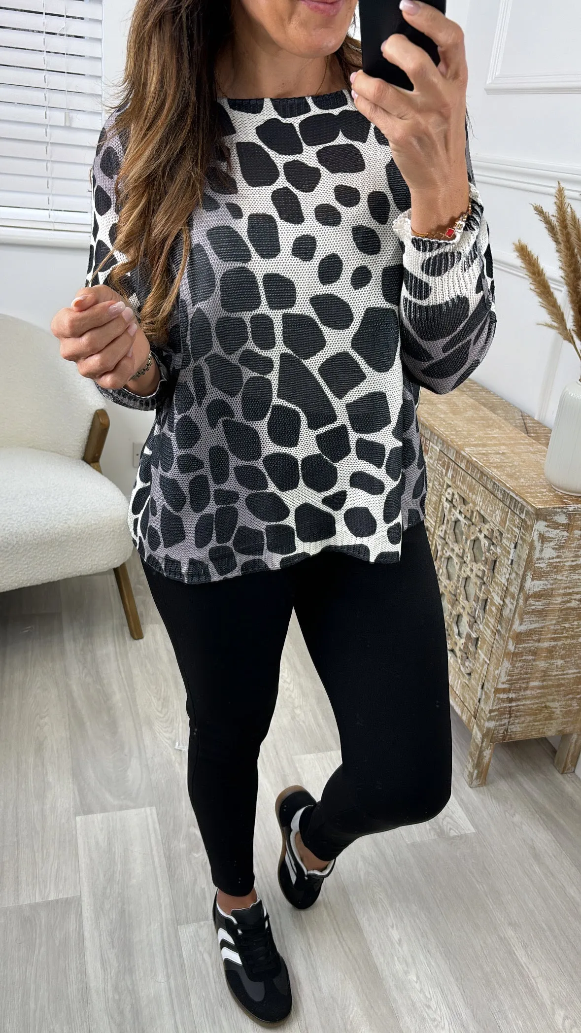 Nancy Beige/Grey Pebble Print Top