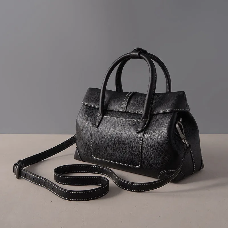 Trendy classic commuter handbag