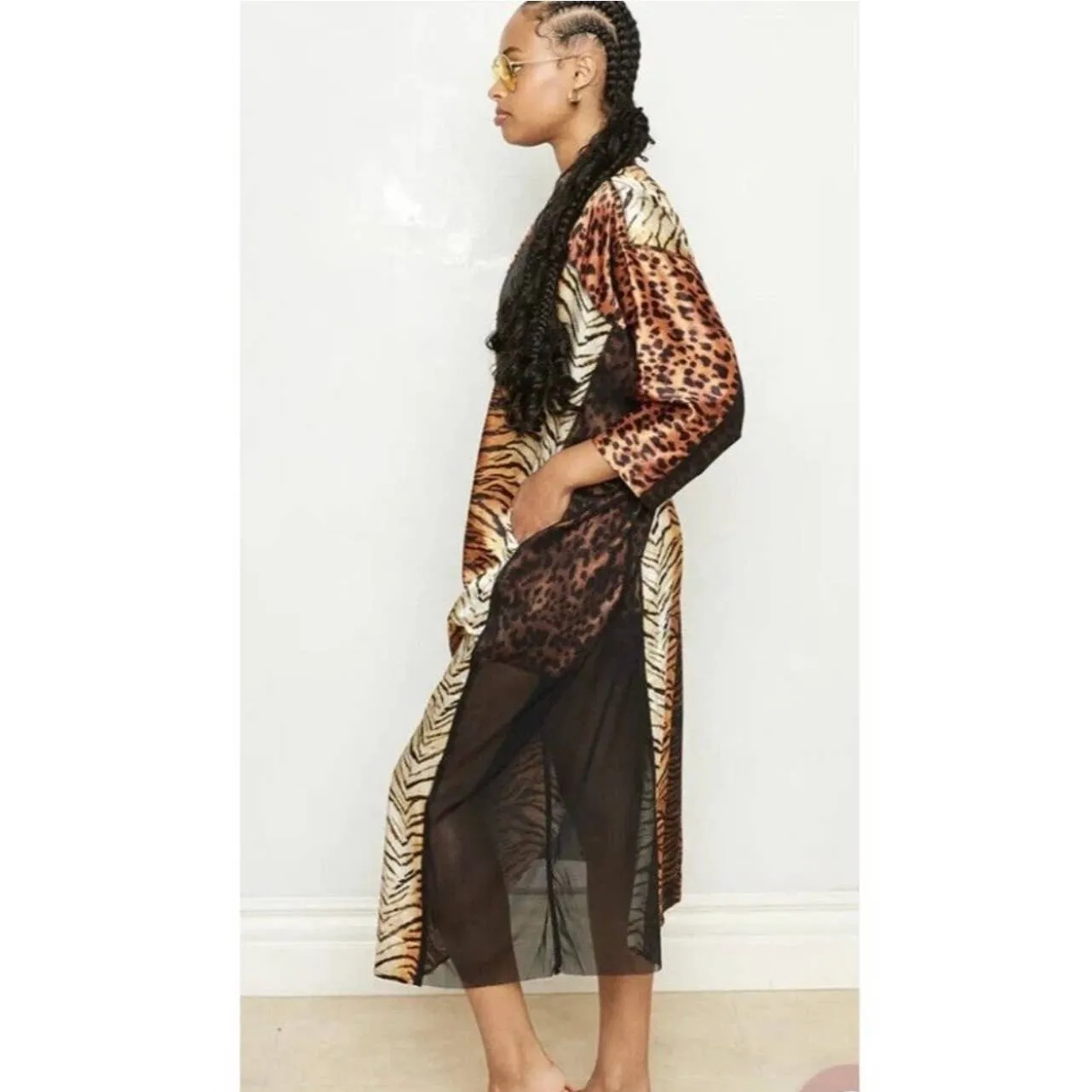 We are HAH Haht Eye of the Tiger Caftan Kimono Robe Size Small New