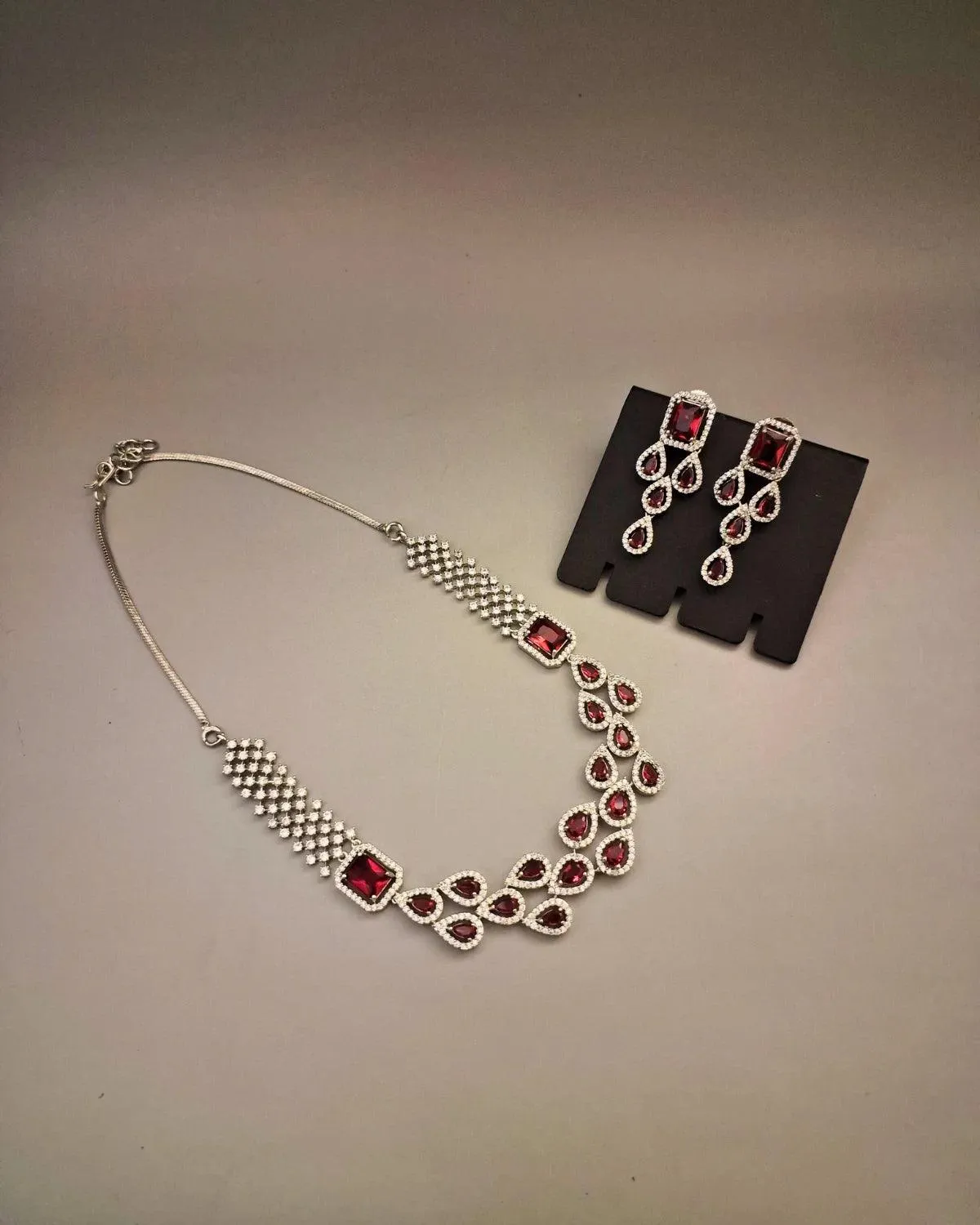 Zevarly Lucy AD Necklace Set