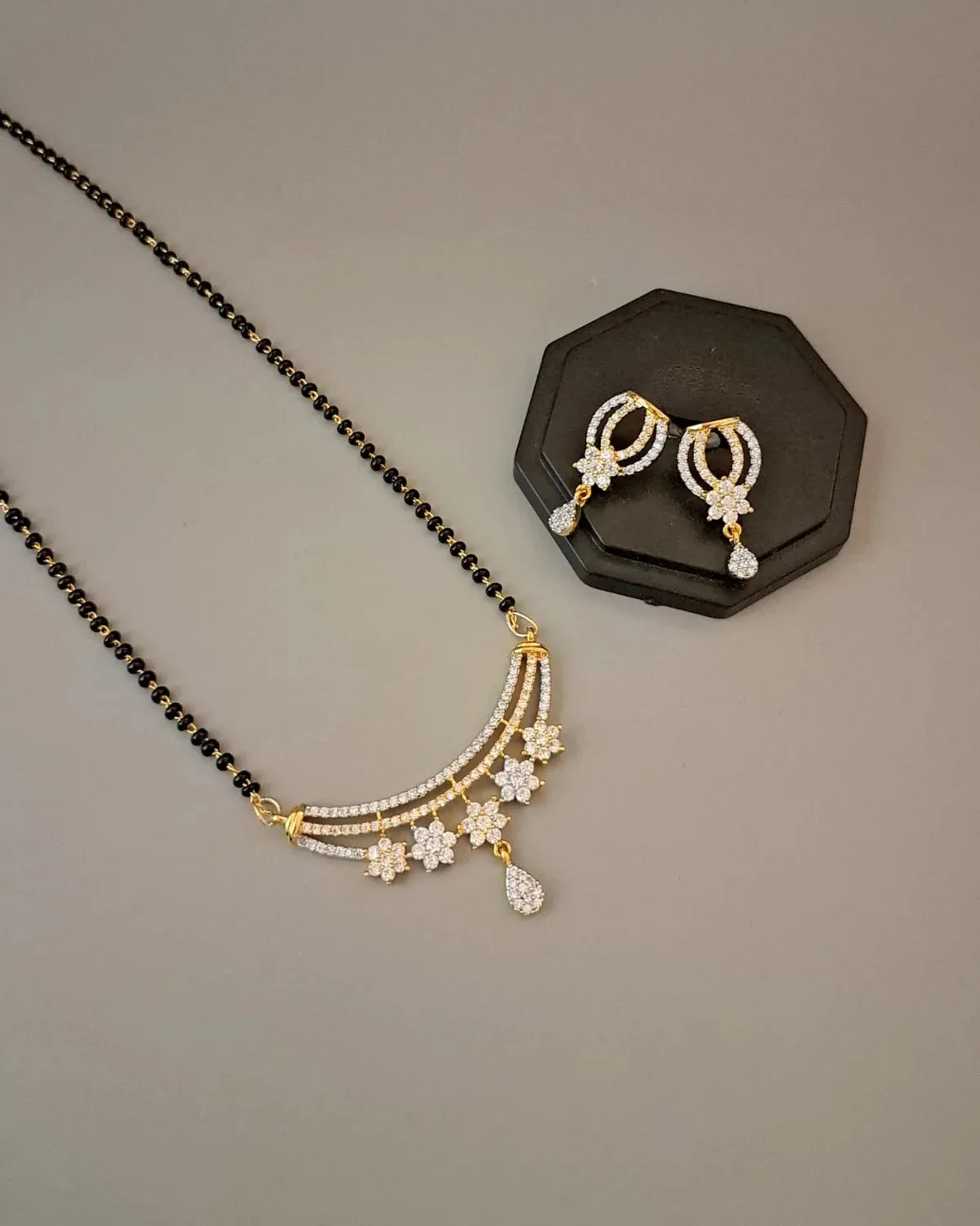 Zevarly Lucy Handicraft Mangalsutra